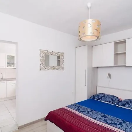 Apartman Ammos - One Bedroom With Shared Terrace And Sea View Mali